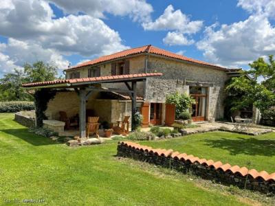 For sale House CELLEFROUIN  16