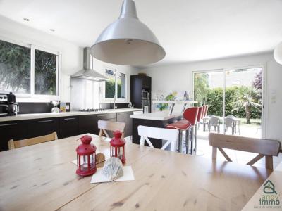 For sale House BARATIER  05