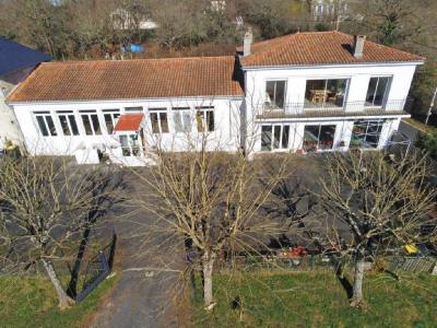 Vente Maison 6 pièces CIVRAY 86400