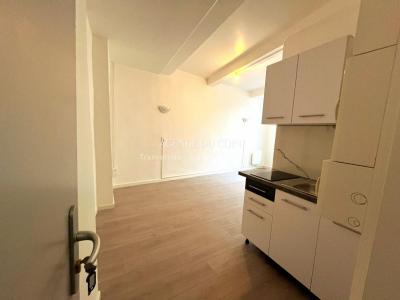 Location Appartement MUY 