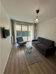 photo For rent Apartment SAINT-OUEN 93