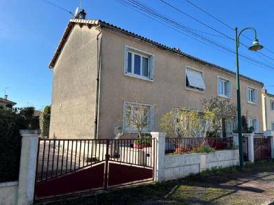Vente Maison 7 pièces RUFFEC 16700