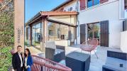 For sale House Mions  69780 91 m2 4 rooms