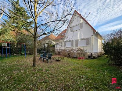Vente Maison 8 pièces SAINTE-GENEVIEVE-DES-BOIS 91700