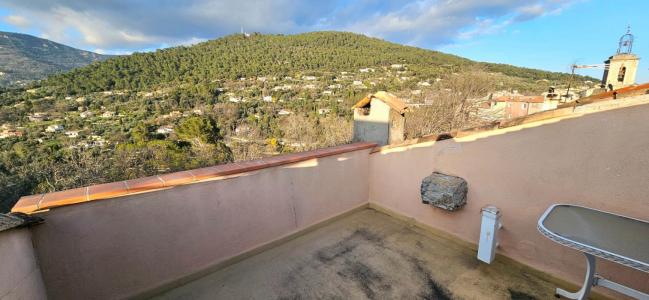 Vente Maison 4 pièces CLAVIERS 83830