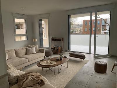 Location Appartement 3 pièces MEYLAN 38240