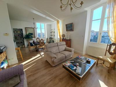 photo For rent Apartment VILLENEUVE-SUR-LOT 47