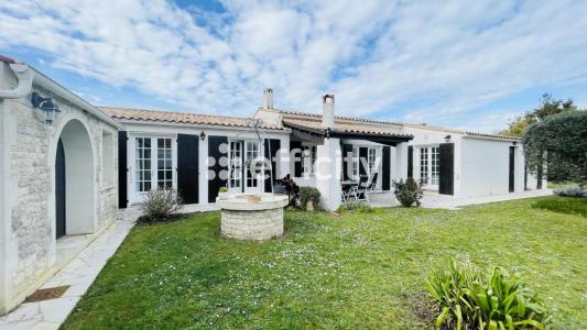 Vente Maison 8 pièces BREE-LES-BAINS 17840