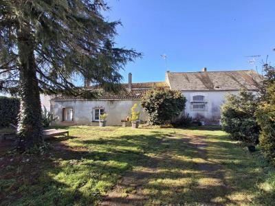 Vente Maison 8 pices SAINT-CYR-DES-GATS 85410