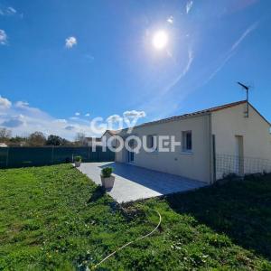 photo For sale House VOUHE 17
