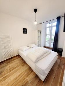 photo For rent Apartment MANS 72
