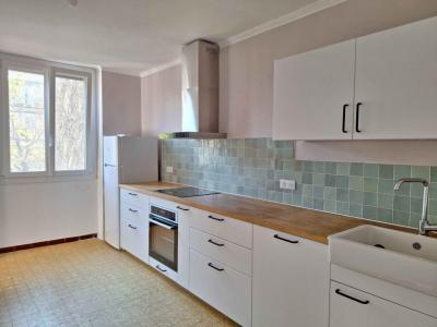 photo For rent Apartment MARSEILLE-1ER-ARRONDISSEMENT 13