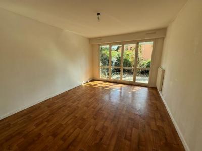 Vente Appartement 3 pices NOISY-LE-GRAND 93160