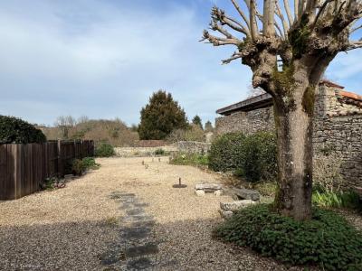For sale House NANTEUIL-EN-VALLEE 