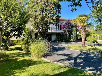Vente Maison 7 pièces CARIGNAN-DE-BORDEAUX 33360