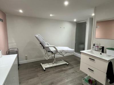 Location Local commercial NARBONNE 11100