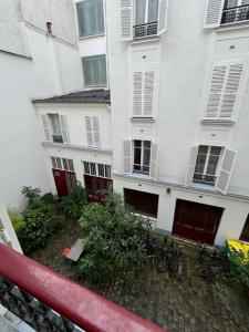 photo For rent Apartment PARIS-10EME-ARRONDISSEMENT 75
