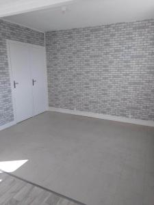 For rent Apartment BAR-SUR-AUBE 