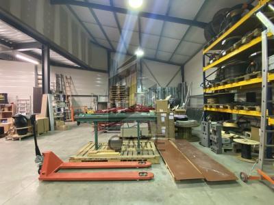 Location Commerce CANEJAN 33610