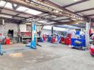 Acheter Commerce Verrieres-le-buisson 198000 euros