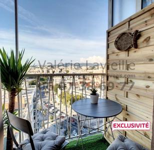 photo For rent Apartment MARSEILLE-5EME-ARRONDISSEMENT 13
