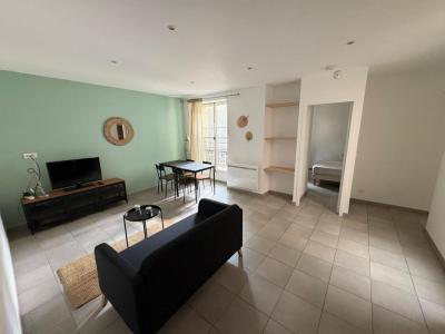Location Appartement 2 pièces MARSEILLE-2EME-ARRONDISSEMENT 13002