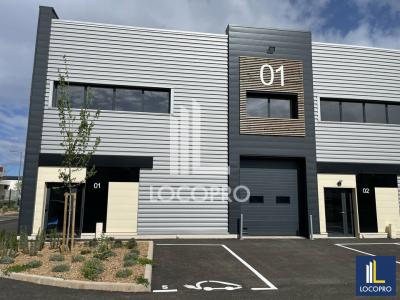 photo For rent Commerce BRIGNOLES 83