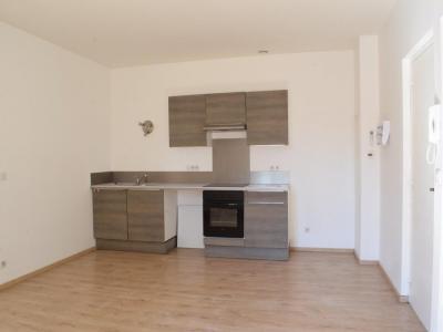 For rent Apartment NARBONNE 