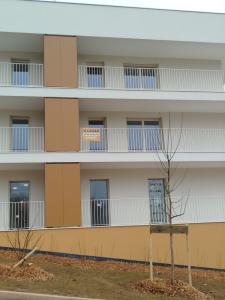photo For rent Parking ARBRESLE 69