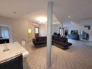 House  DANS UN HAMEAU.