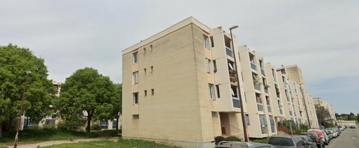 Location Local commercial AVIGNON 84000