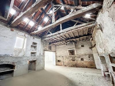 photo For sale House VERZE 71