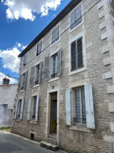 Vente Maison 8 pièces SAINT-MAIXENT-L'ECOLE 79400