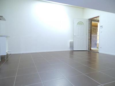 Location Appartement 3 pièces SAINT-ANDRE-DE-CUBZAC 33240