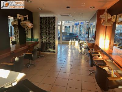 photo For rent Commercial office BERGUES 59