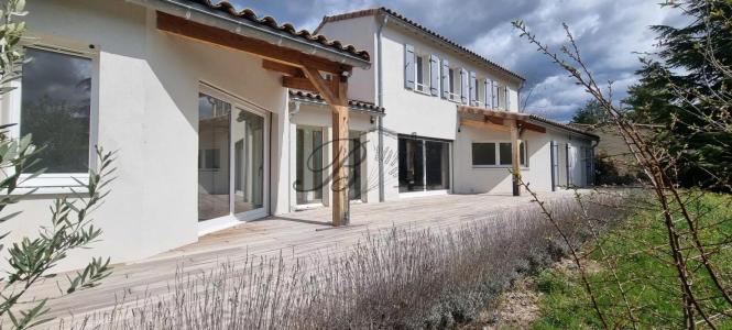 Vente Maison 5 pièces CUCURON 84160