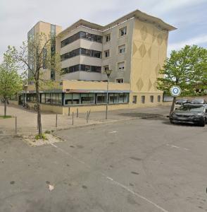 Location Local commercial AVIGNON 84000