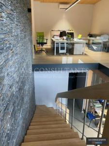Location Commerce ALBERTVILLE 73200