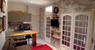 For rent Apartment Bordeaux  33000 60 m2 3 rooms