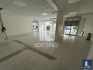 Louer Local commercial 140 m2 Bocca