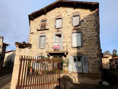 Vente Immeuble CHAURIAT 63117