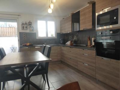 photo For sale House QUILLAN 11