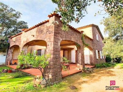 Vente Maison 5 pièces ROQUEBRUNE-SUR-ARGENS 83520
