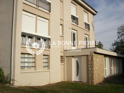 For sale Apartment building LAPLEAU  19