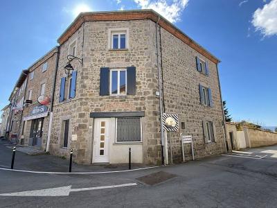 Location Maison 3 pièces SAINT-BARTHELEMY-LESTRA 42110