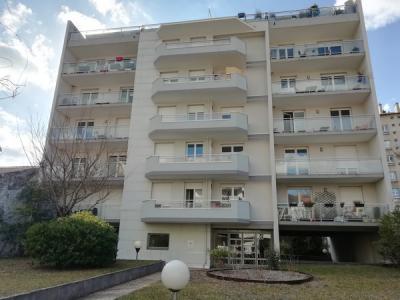 photo For rent Apartment CLERMONT-FERRAND 63