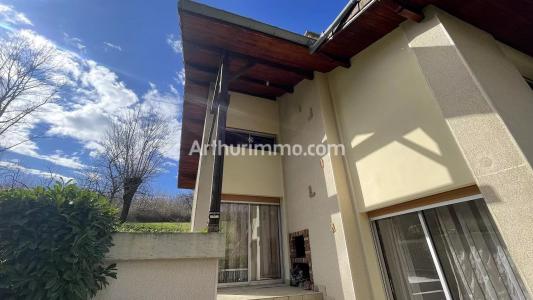 Vente Maison 9 pices AUGEA 39190