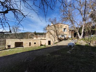Vente Maison 6 pices MONTAGNAC-MONTPEZAT 04500