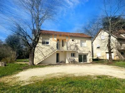 Vente Maison 7 pices VILLEFRANCHE-DE-ROUERGUE 12200