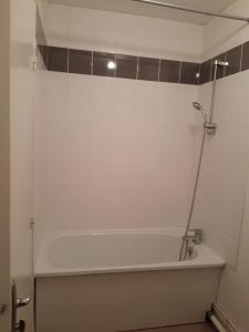 photo For rent Apartment AUTUN 71